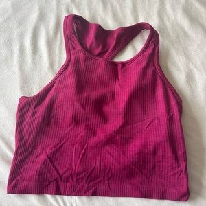 Ribbed cropped lulu top